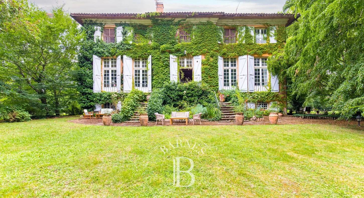 Show - BARNES Toulouse - Immobilier de luxe, appartements et maisons de prestige à Toulouse