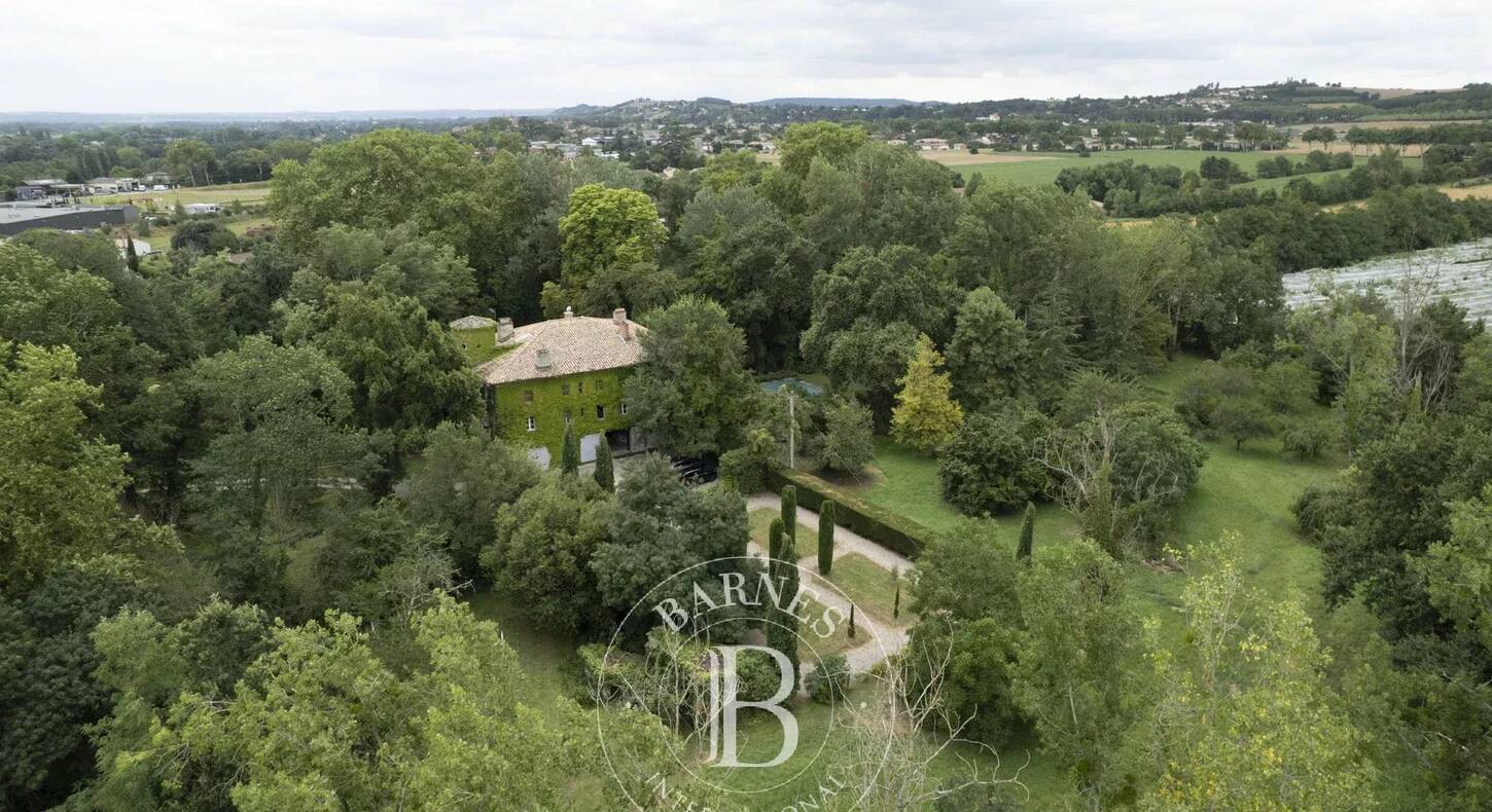 Show - BARNES Toulouse - Immobilier de luxe, appartements et maisons de prestige à Toulouse