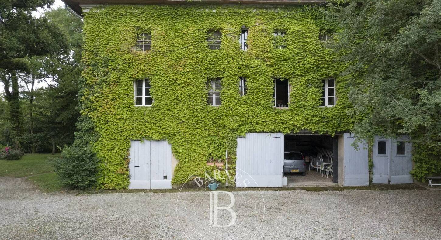 Show - BARNES Toulouse - Immobilier de luxe, appartements et maisons de prestige à Toulouse