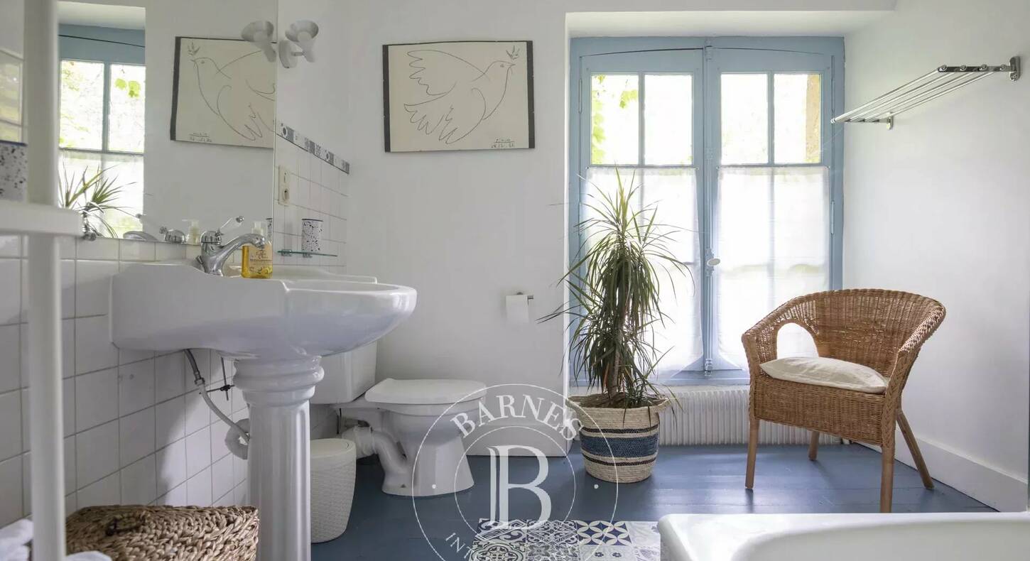 Show - BARNES Toulouse - Immobilier de luxe, appartements et maisons de prestige à Toulouse