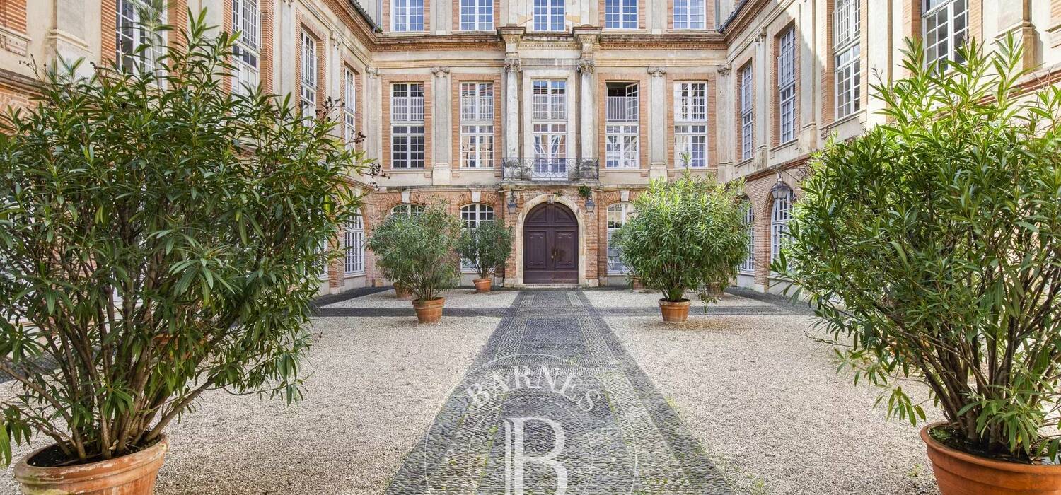 Home - BARNES Agency, luxury real estate in Toulouse