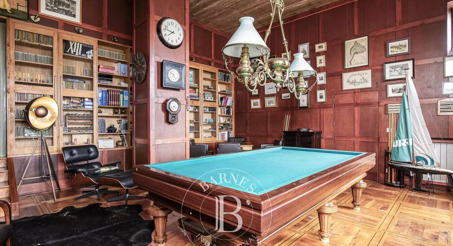 Show - BARNES Agency, luxury real estate in Toulouse