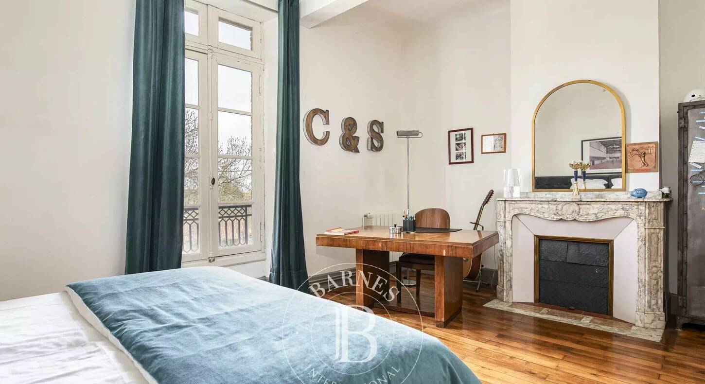 Show - BARNES Agency, luxury real estate in Toulouse