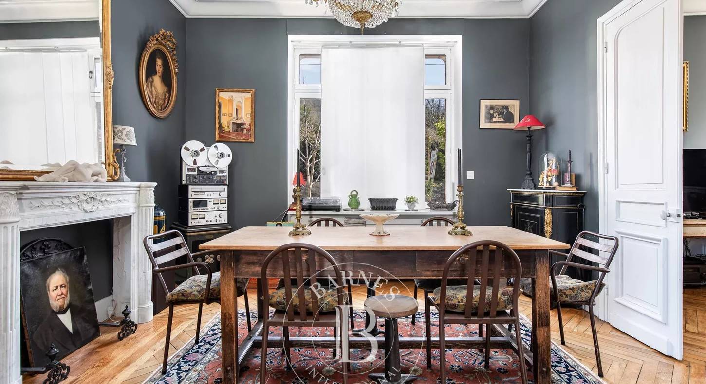 Show - BARNES Agency, luxury real estate in Toulouse