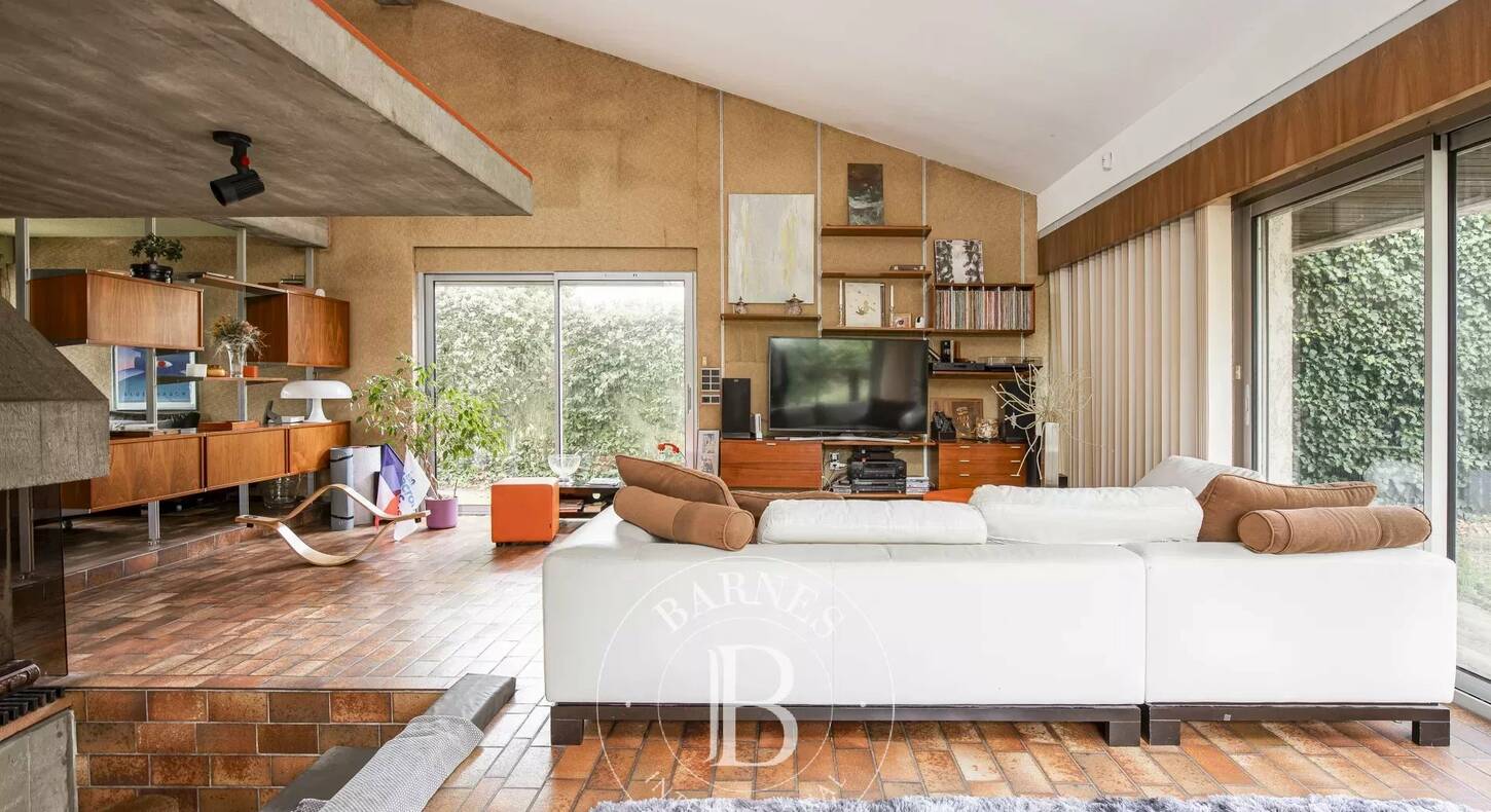 Show - BARNES Toulouse - Immobilier de luxe, appartements et maisons de prestige à Toulouse