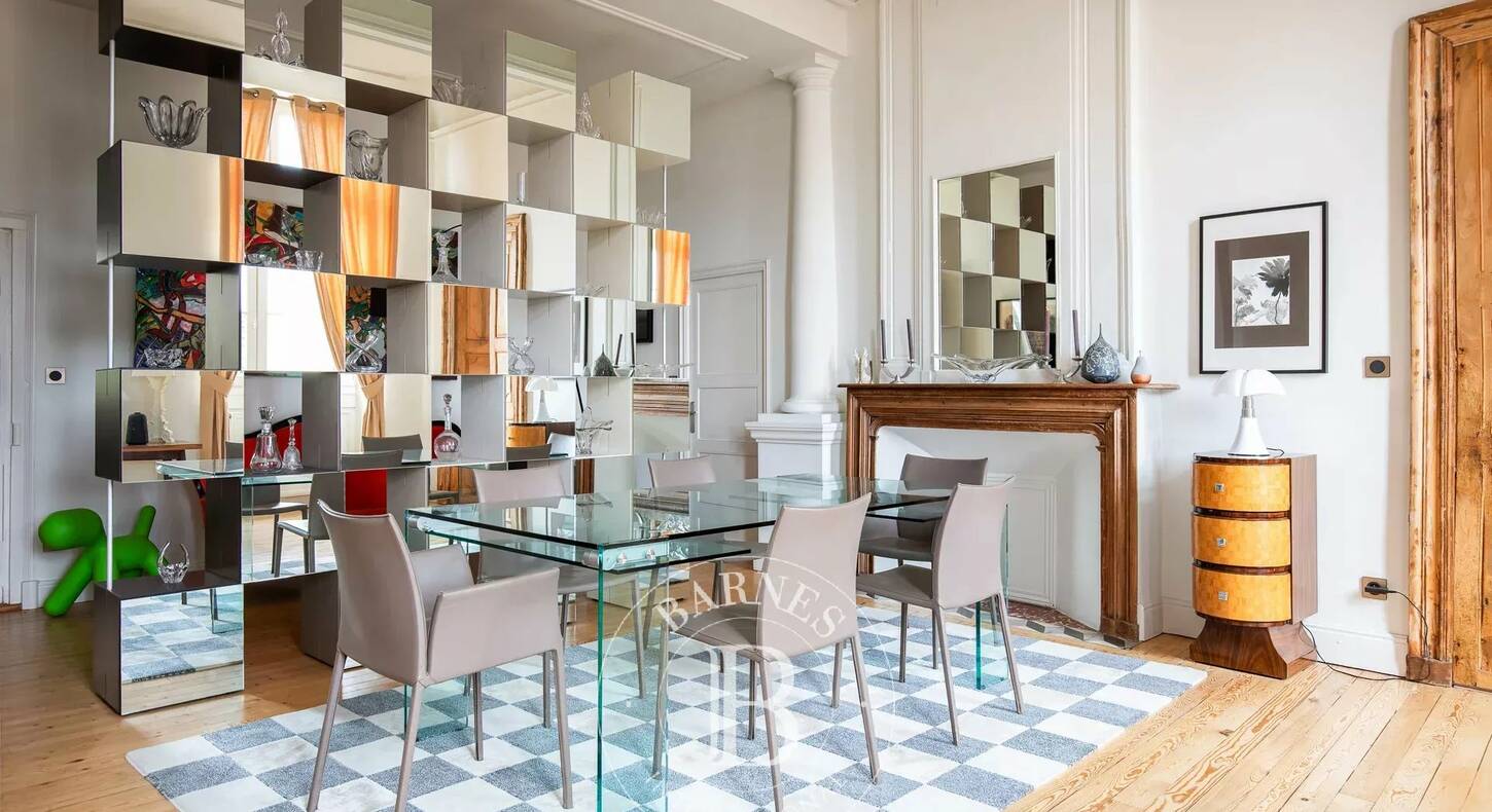 Show - BARNES Toulouse - Immobilier de luxe, appartements et maisons de prestige à Toulouse