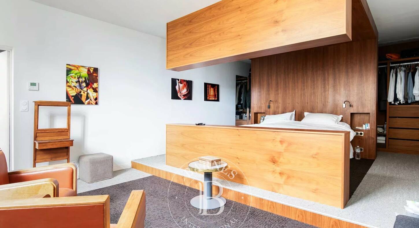 Show - BARNES Toulouse - Immobilier de luxe, appartements et maisons de prestige à Toulouse