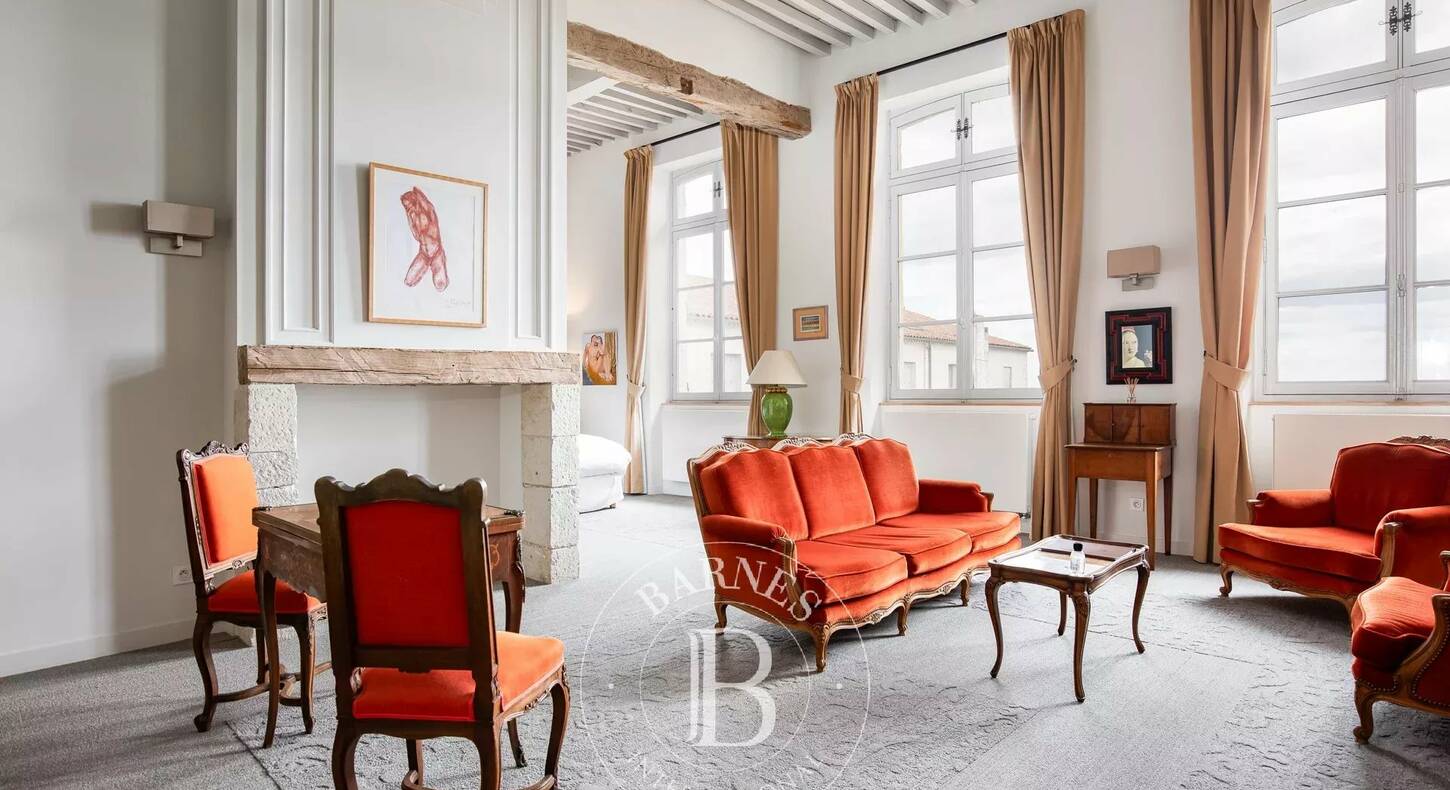 Show - BARNES Toulouse - Immobilier de luxe, appartements et maisons de prestige à Toulouse