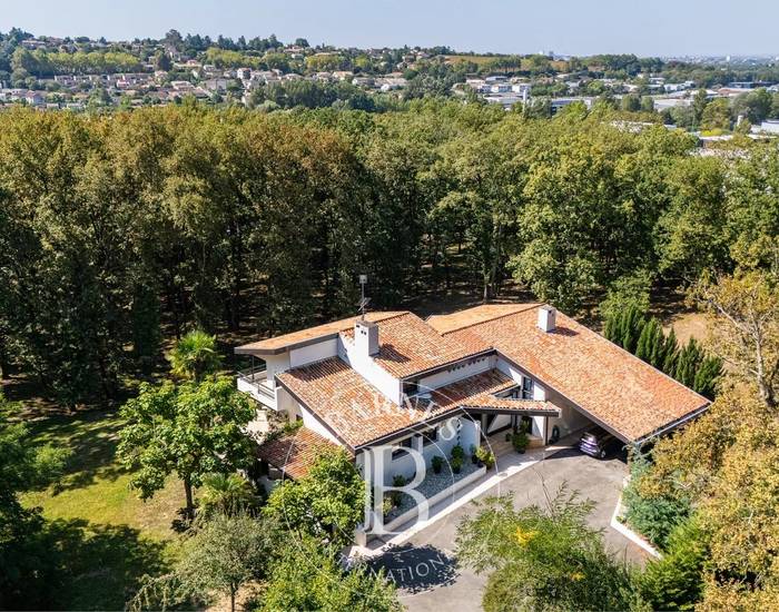 Index - BARNES Agency, luxury real estate in Toulouse