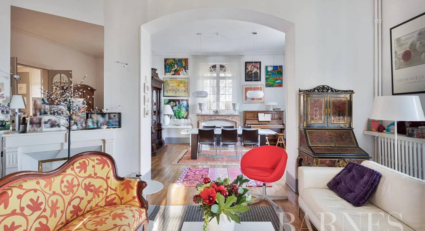 Show - BARNES Agency, luxury real estate in Toulouse