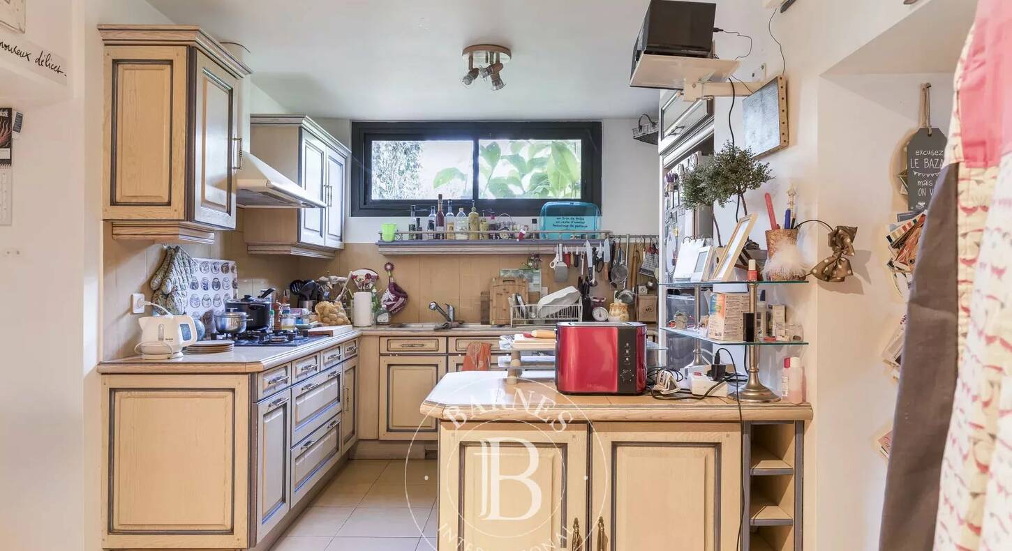 Show - BARNES Agency, luxury real estate in Toulouse