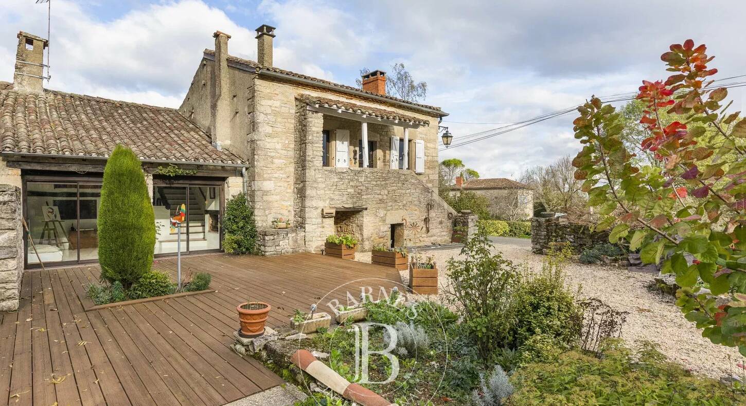 Show - BARNES Agency, luxury real estate in Toulouse