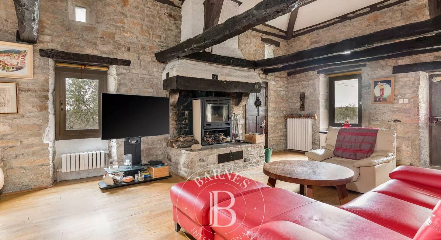 Show - BARNES Agency, luxury real estate in Toulouse