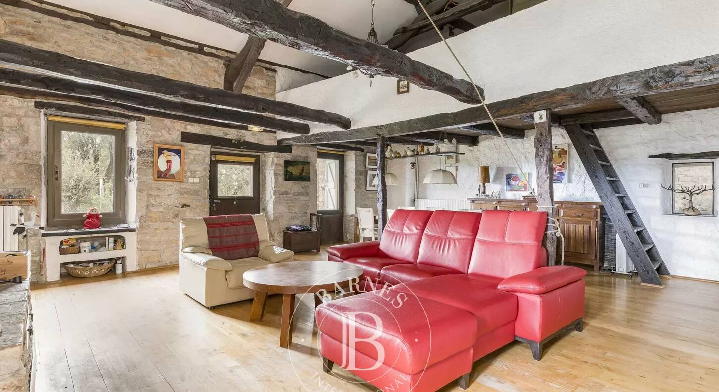Show - BARNES Agency, luxury real estate in Toulouse