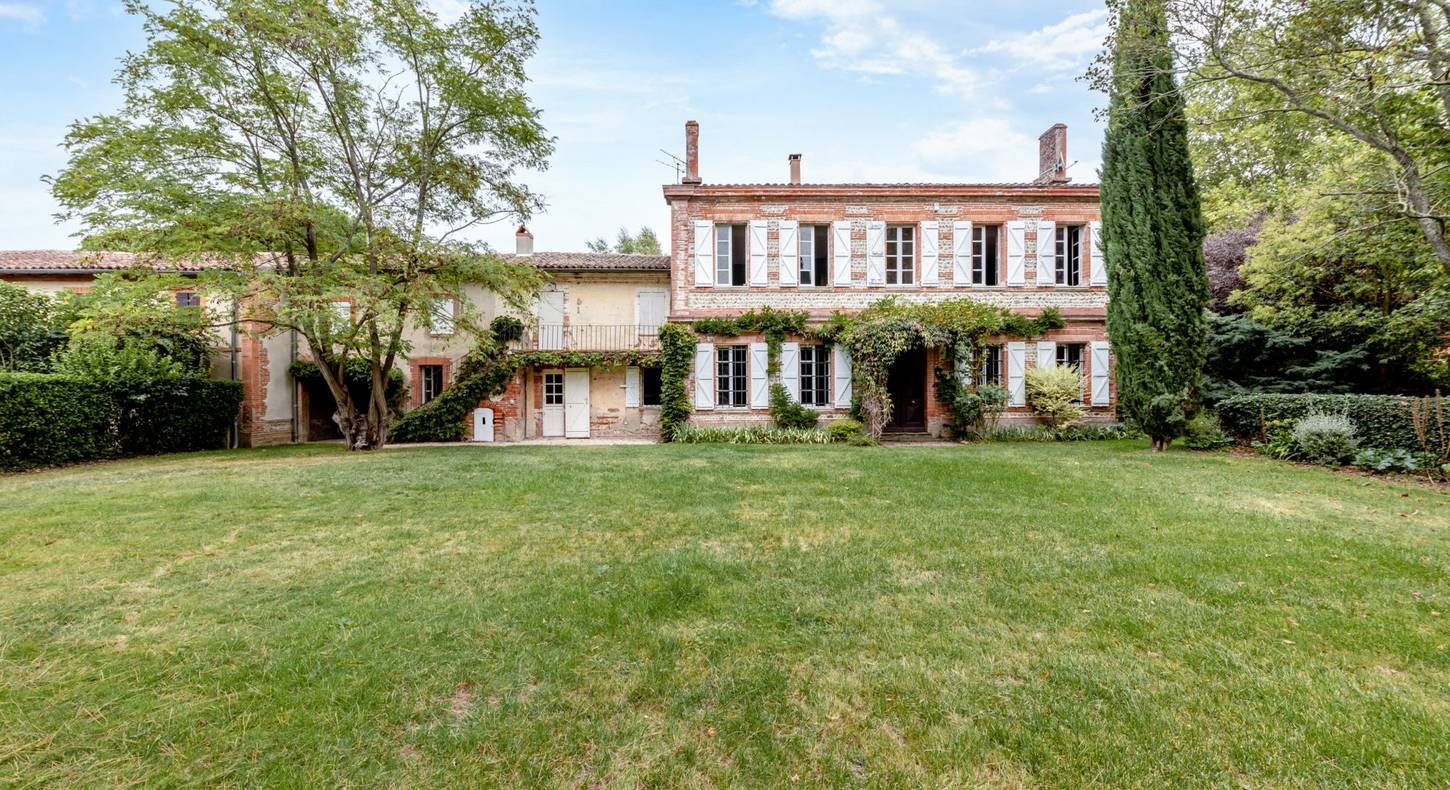 Show - BARNES Toulouse - Immobilier de luxe, appartements et maisons de prestige à Toulouse