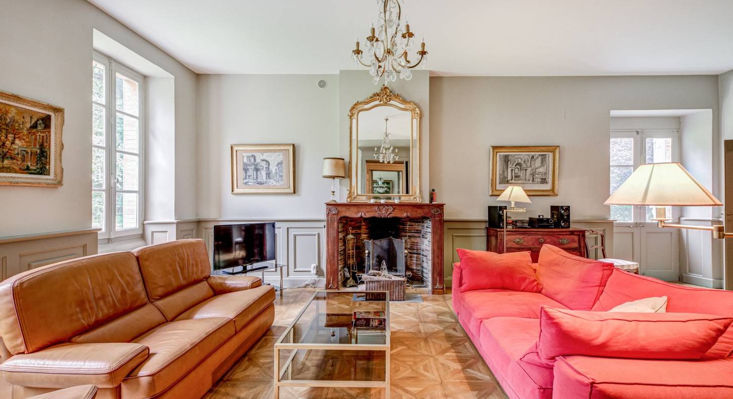 Show - BARNES Toulouse - Immobilier de luxe, appartements et maisons de prestige à Toulouse