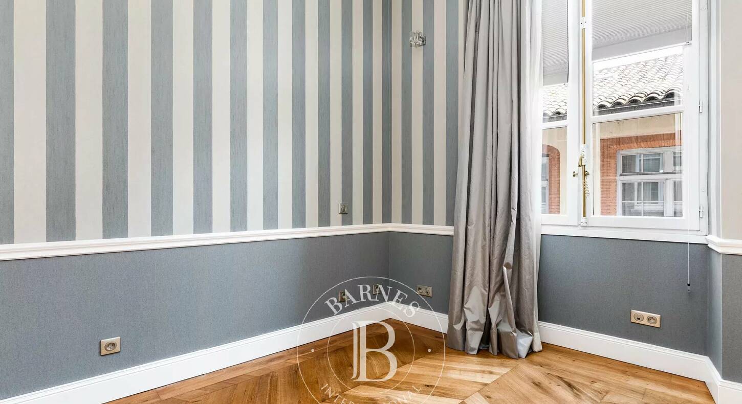 Show - BARNES Toulouse - Immobilier de luxe, appartements et maisons de prestige à Toulouse