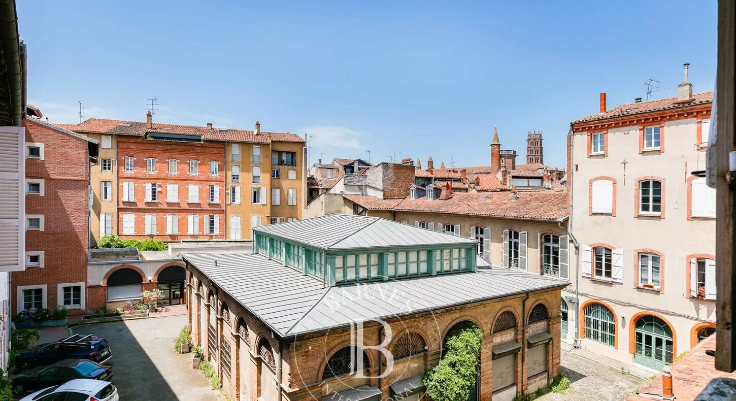Show - BARNES Toulouse - Immobilier de luxe, appartements et maisons de prestige à Toulouse