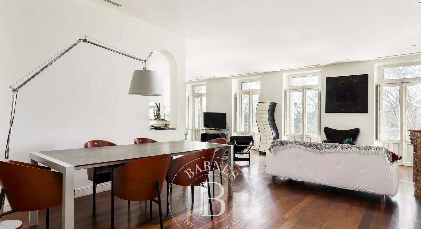 Show - BARNES Toulouse - Immobilier de luxe, appartements et maisons de prestige à Toulouse