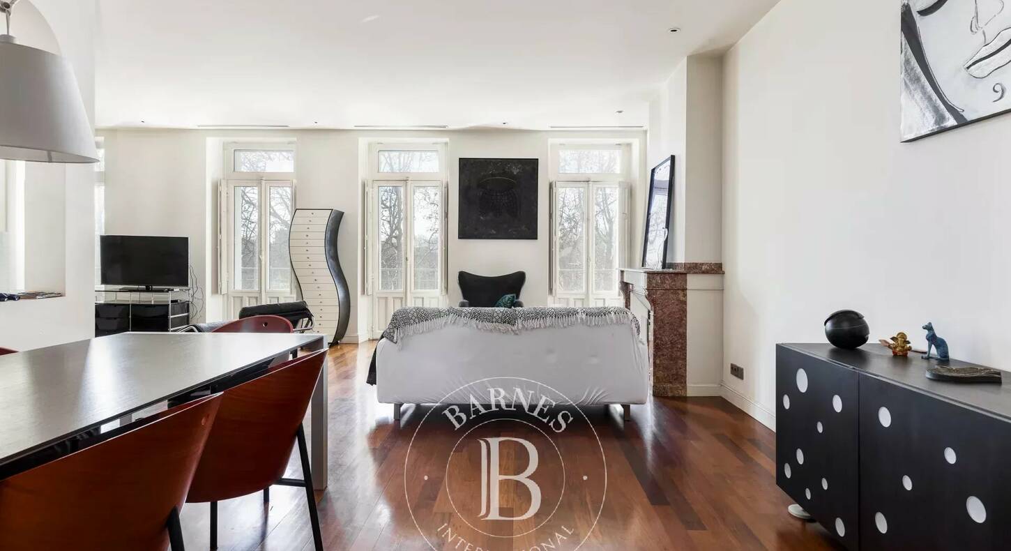 Show - BARNES Toulouse - Immobilier de luxe, appartements et maisons de prestige à Toulouse