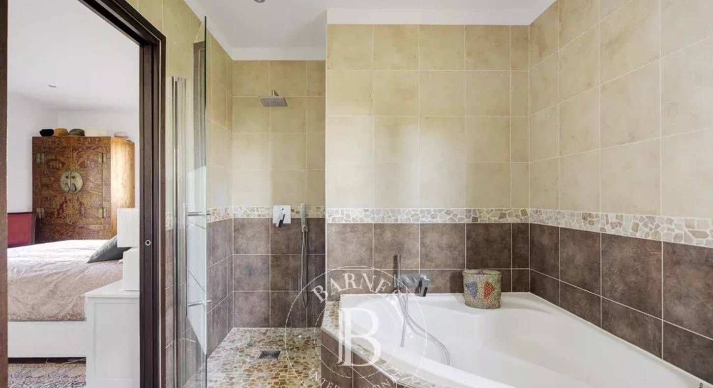 Show - BARNES Toulouse - Immobilier de luxe, appartements et maisons de prestige à Toulouse