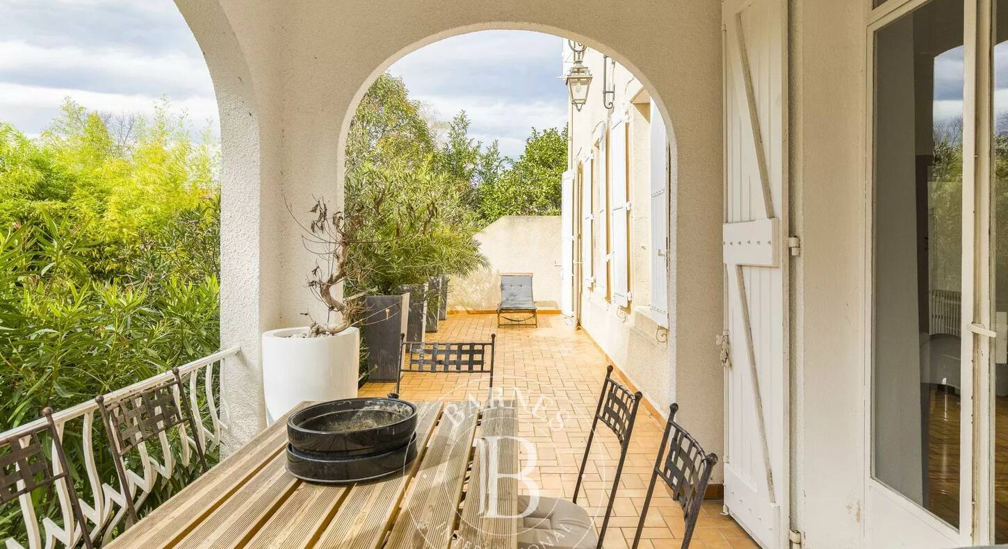 Show - BARNES Agency, luxury real estate in Toulouse