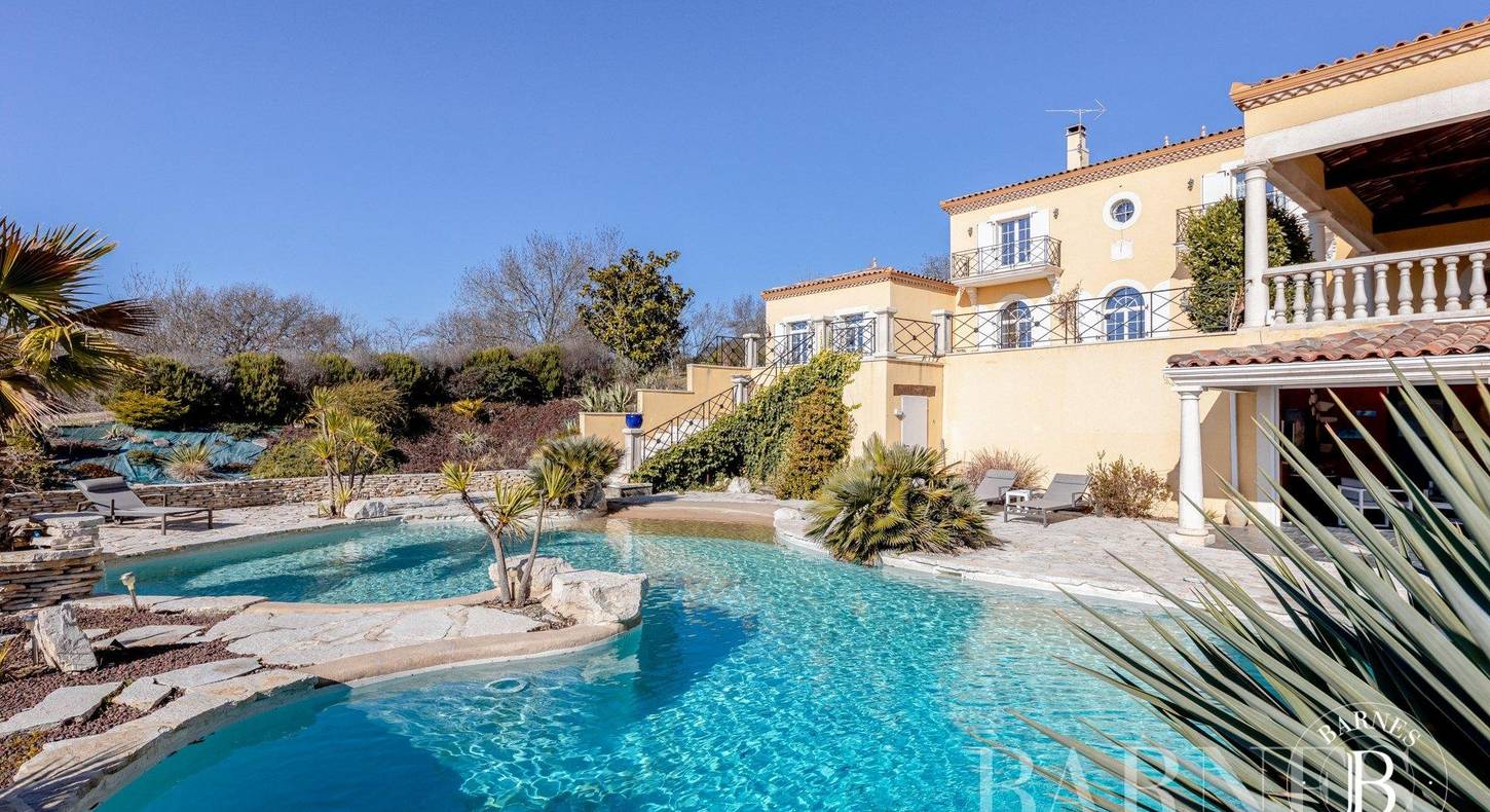 Show - BARNES Toulouse - Immobilier de luxe, appartements et maisons de prestige à Toulouse