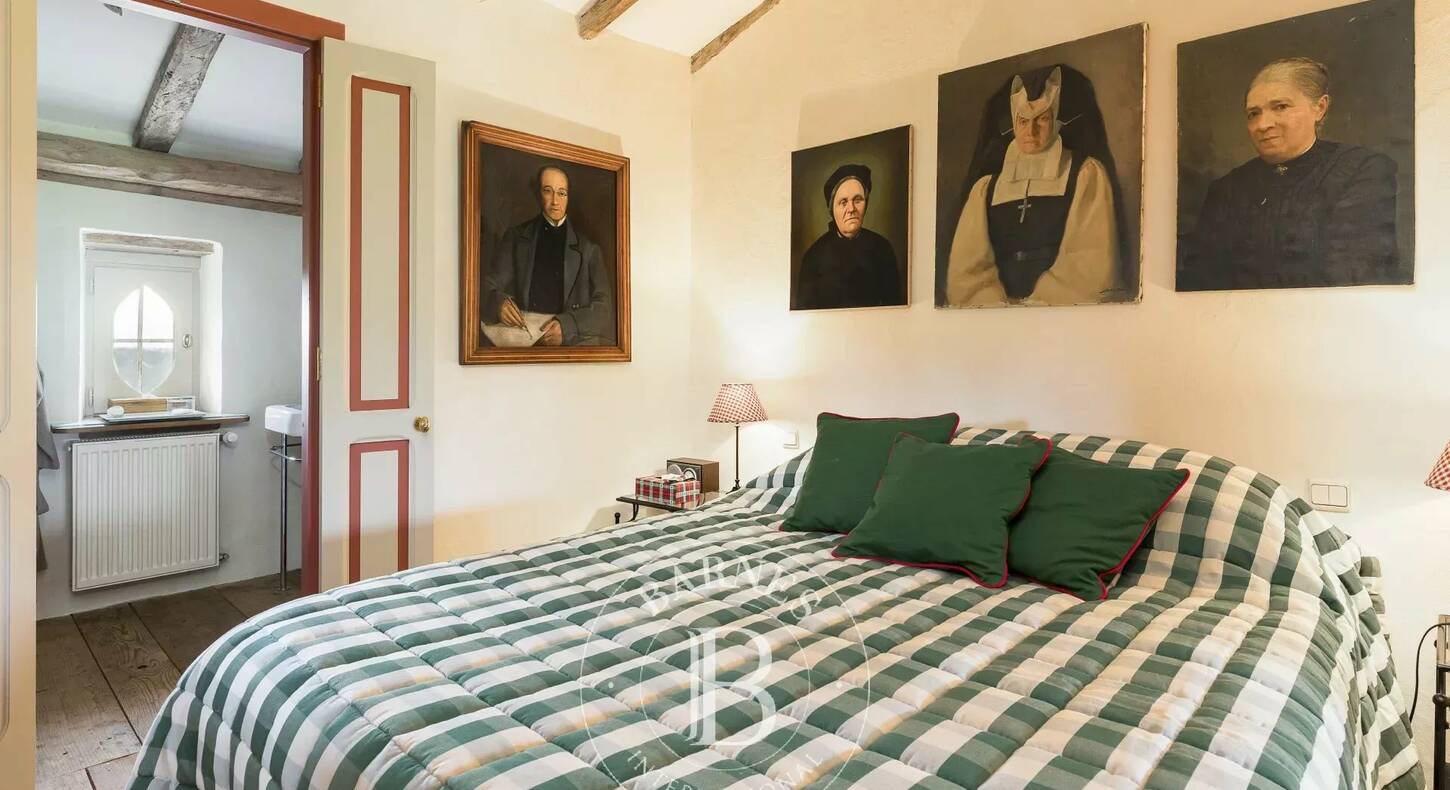 Show - BARNES Agency, luxury real estate in Toulouse