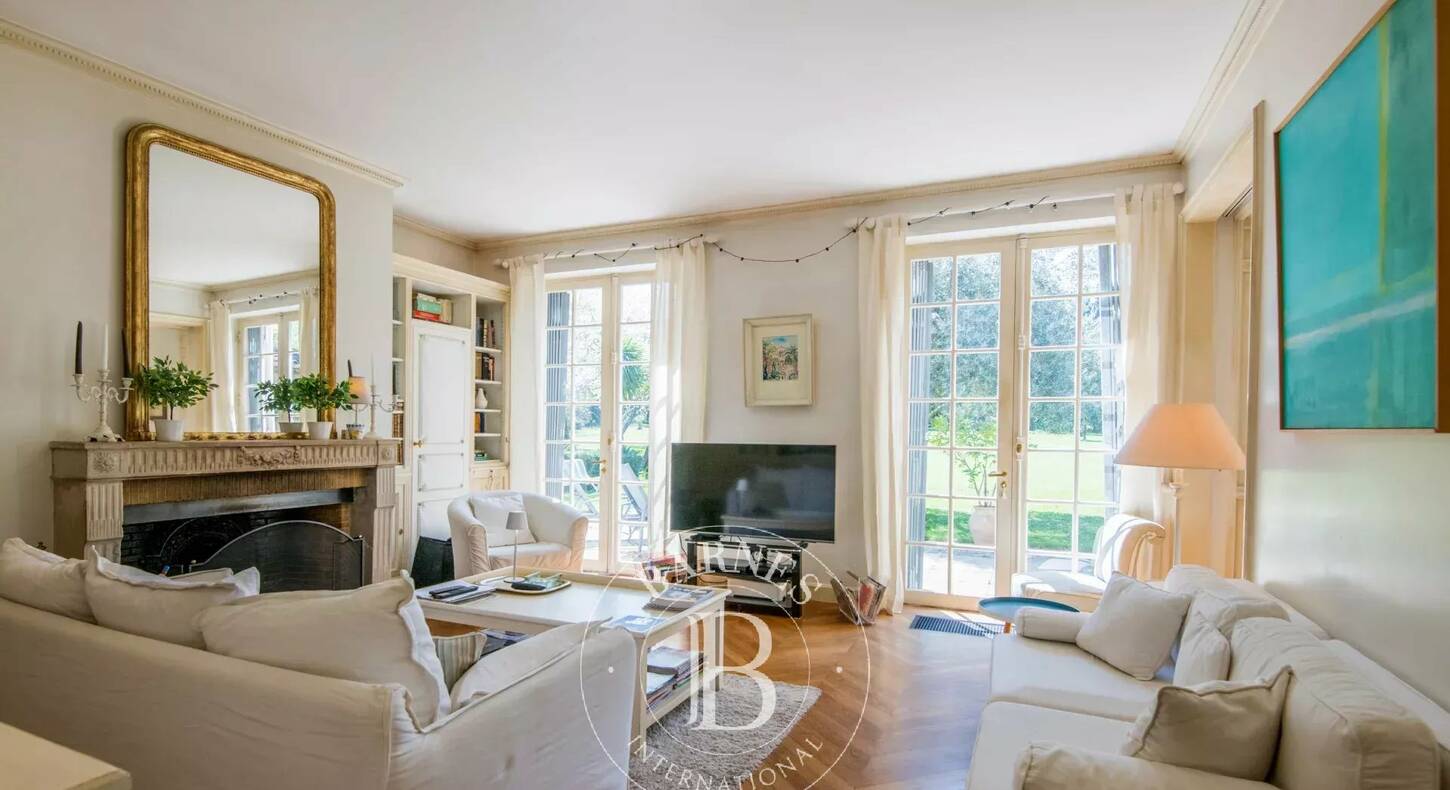 Show - BARNES Toulouse - Immobilier de luxe, appartements et maisons de prestige à Toulouse