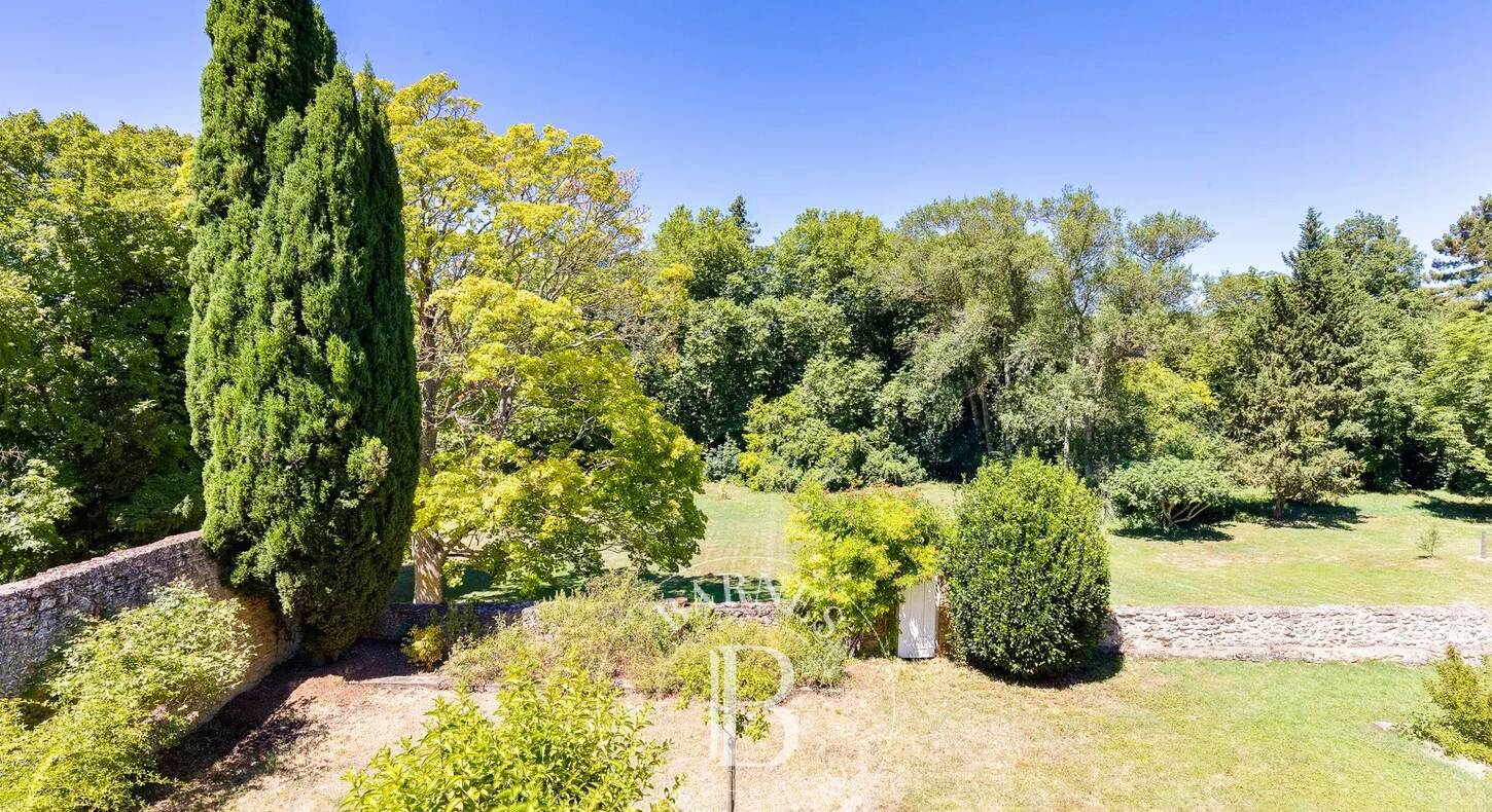 Show - BARNES Agency, luxury real estate in Toulouse