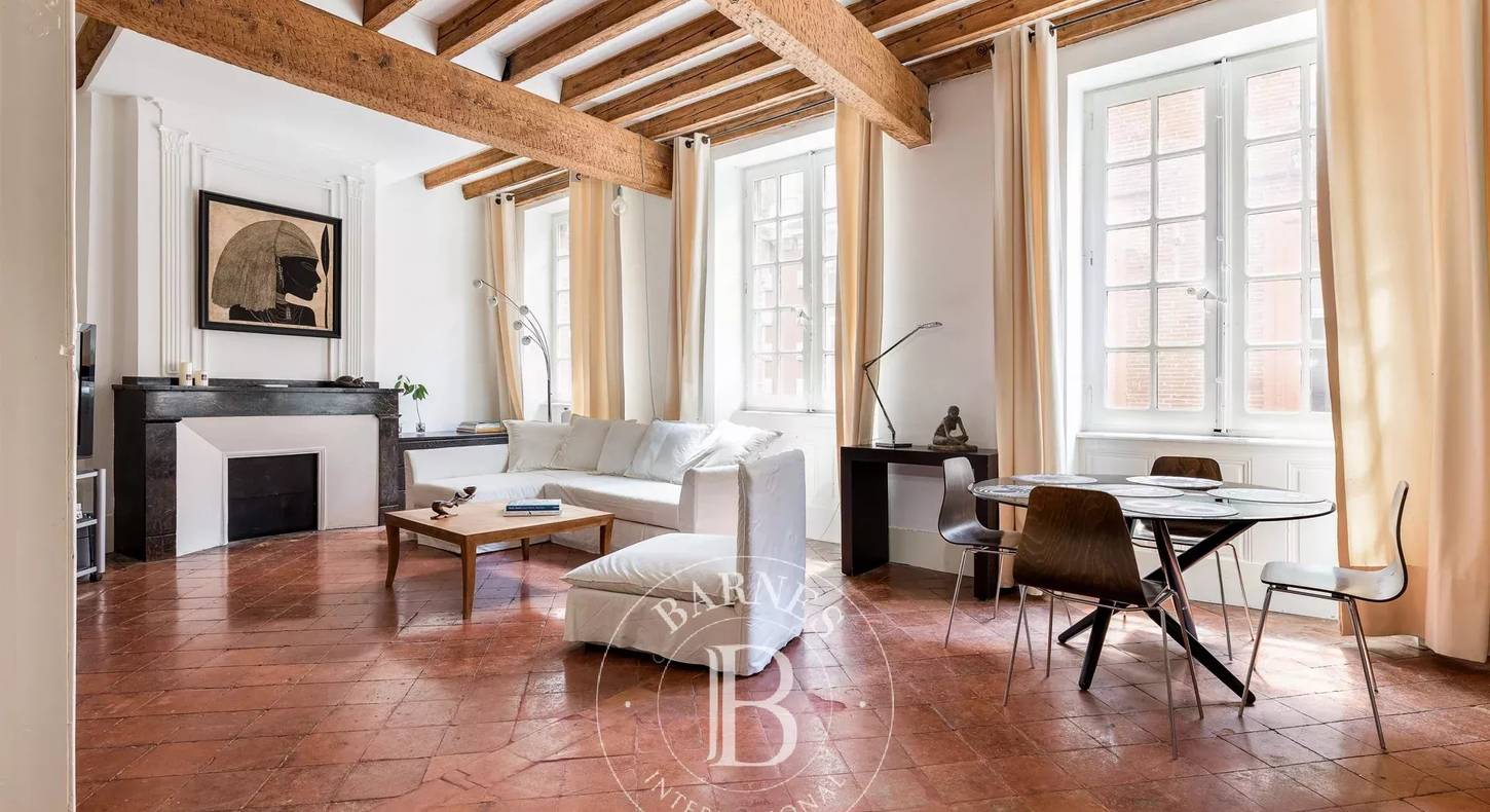 Show - BARNES Agency, luxury real estate in Toulouse