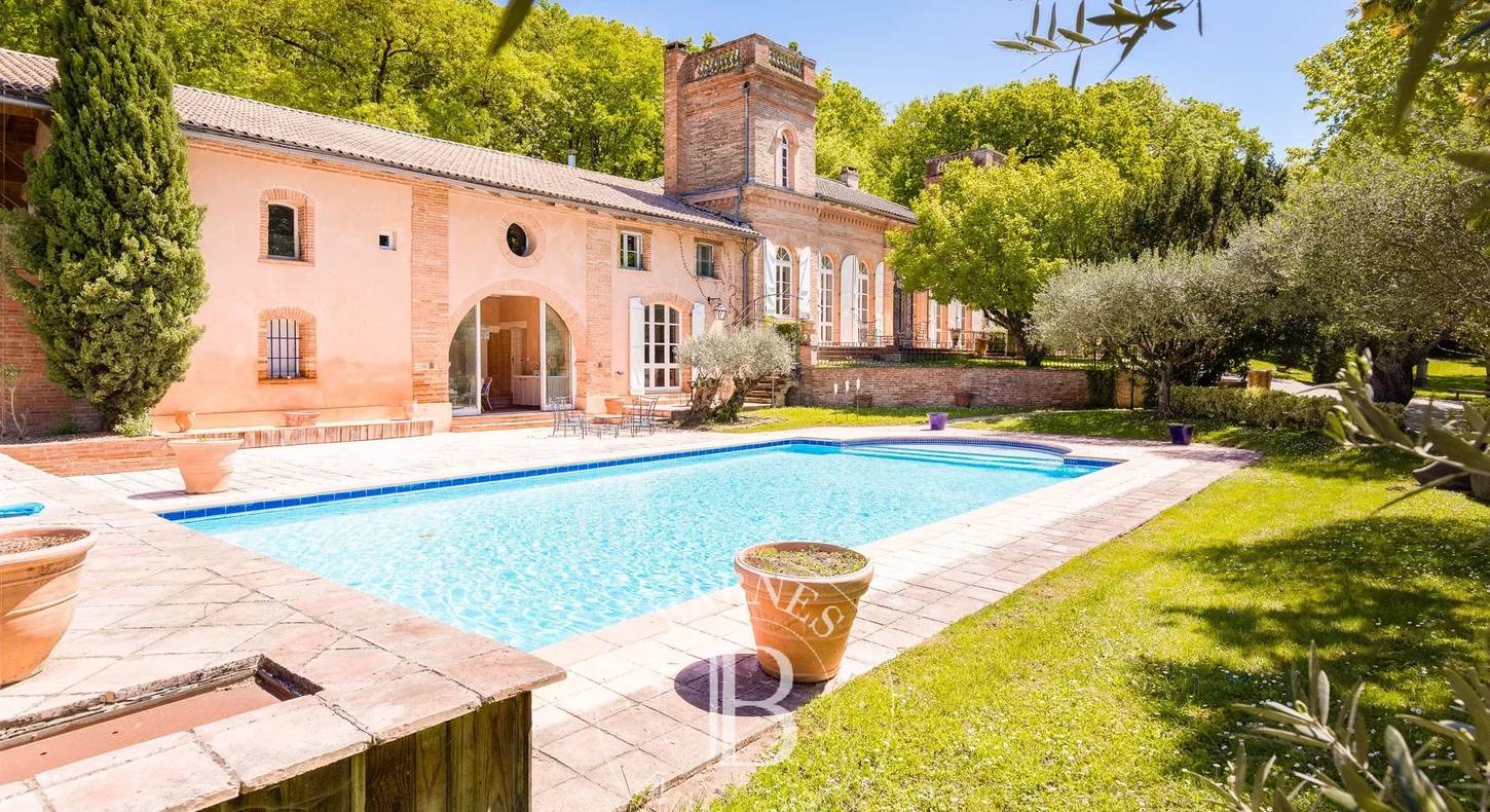 Show - BARNES Toulouse - Immobilier de luxe, appartements et maisons de prestige à Toulouse