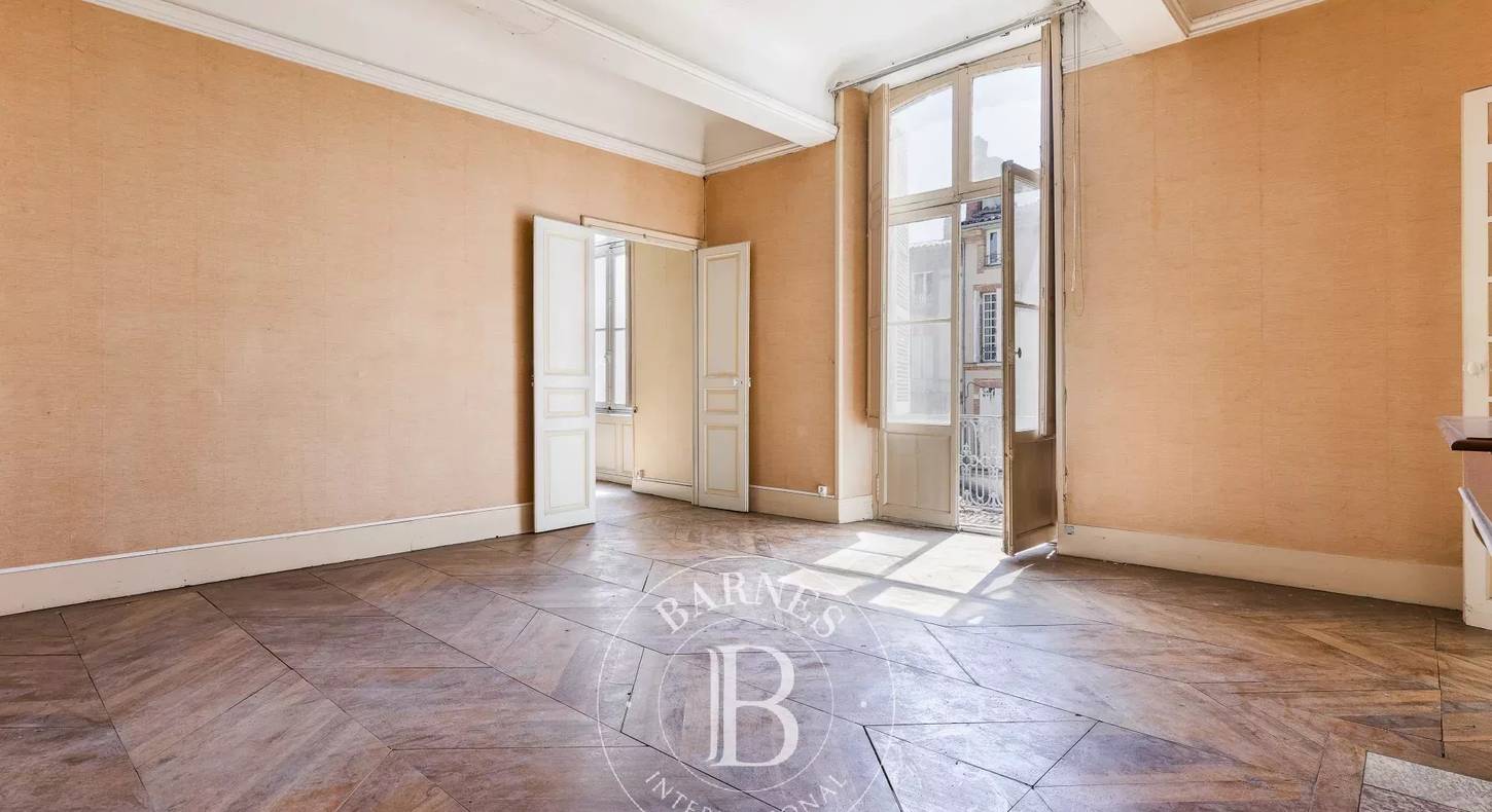 Show - BARNES Toulouse - Immobilier de luxe, appartements et maisons de prestige à Toulouse