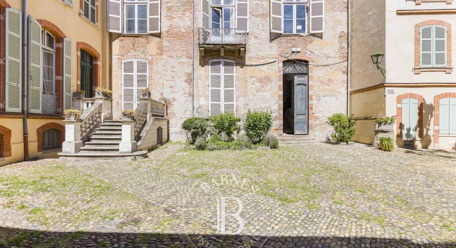 Show - BARNES Toulouse - Immobilier de luxe, appartements et maisons de prestige à Toulouse