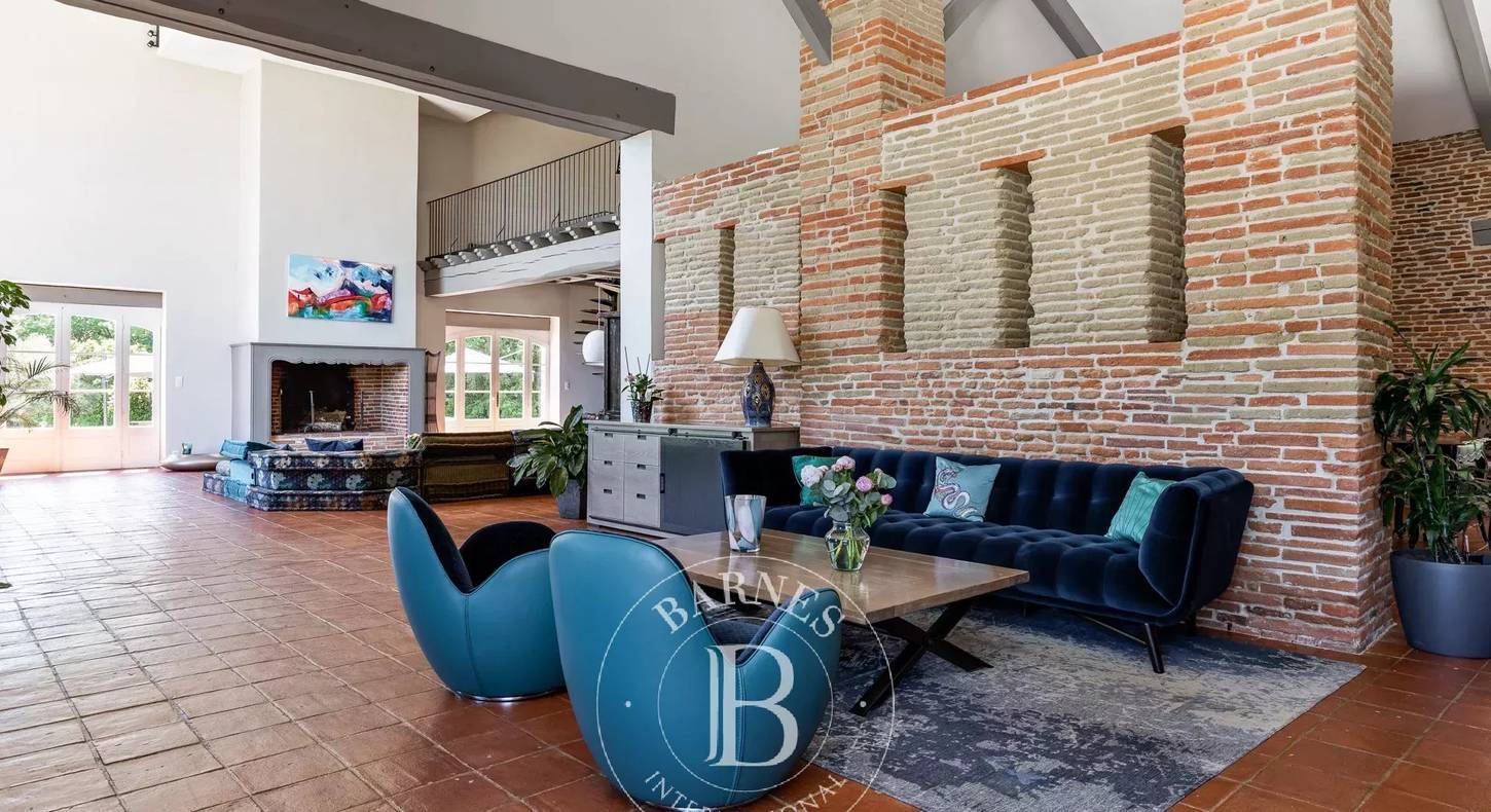 Show - BARNES Toulouse - Immobilier de luxe, appartements et maisons de prestige à Toulouse