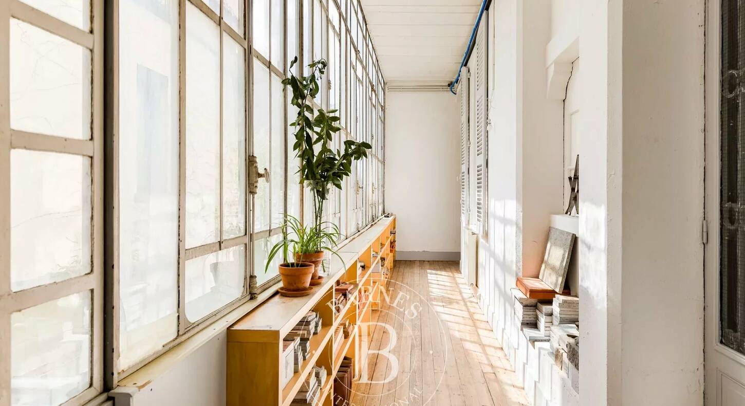 Show - BARNES Agency, luxury real estate in Toulouse