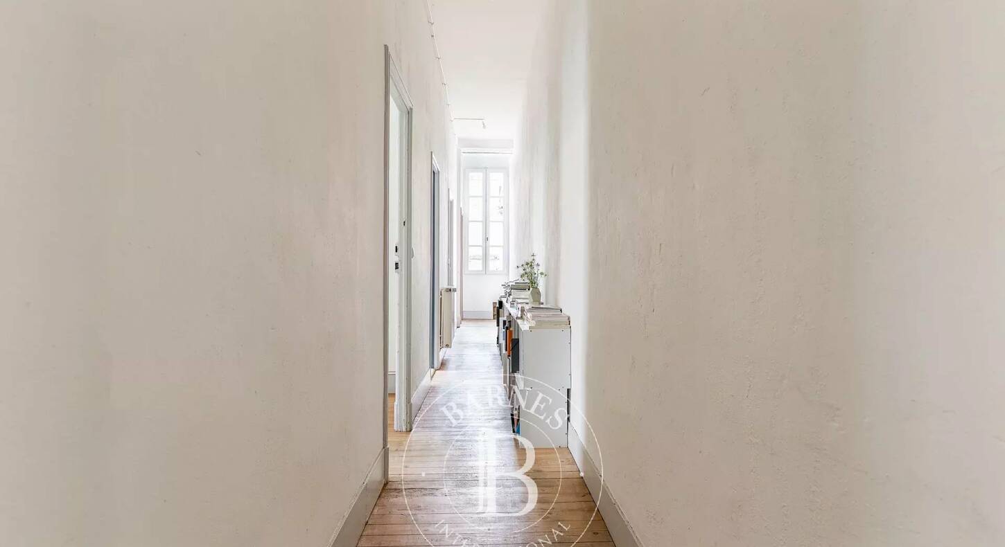 Show - BARNES Agency, luxury real estate in Toulouse