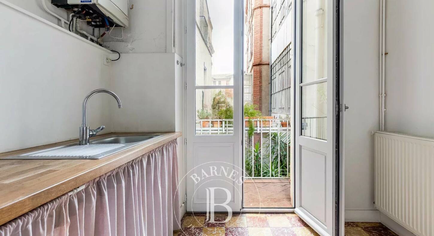 Show - BARNES Agency, luxury real estate in Toulouse