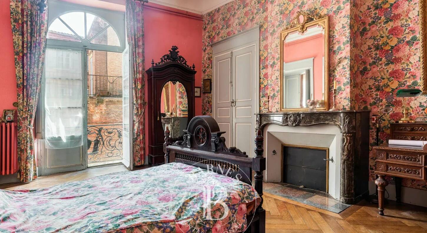 Show - BARNES Toulouse - Immobilier de luxe, appartements et maisons de prestige à Toulouse
