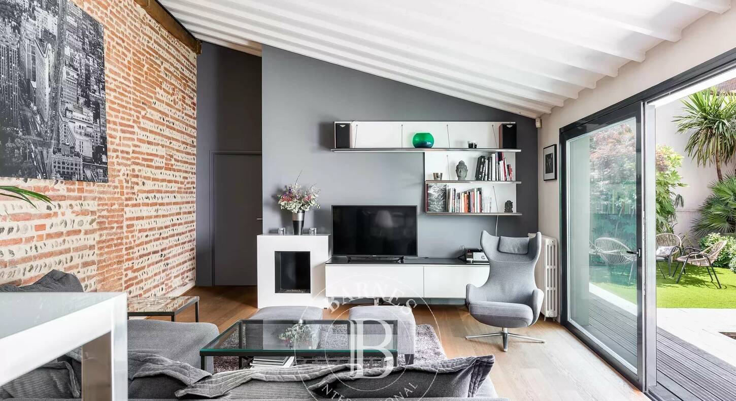 Show - BARNES Toulouse - Immobilier de luxe, appartements et maisons de prestige à Toulouse