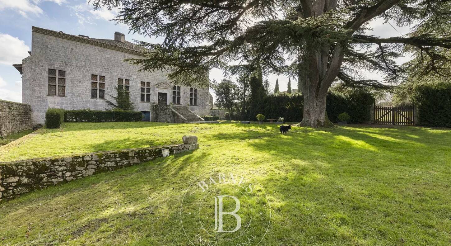 Show - BARNES Agency, luxury real estate in Toulouse
