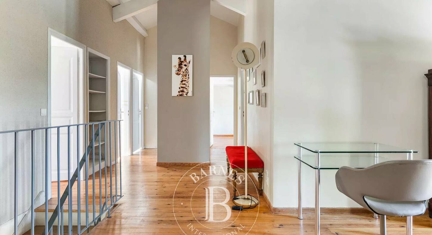 Show - BARNES Agency, luxury real estate in Toulouse
