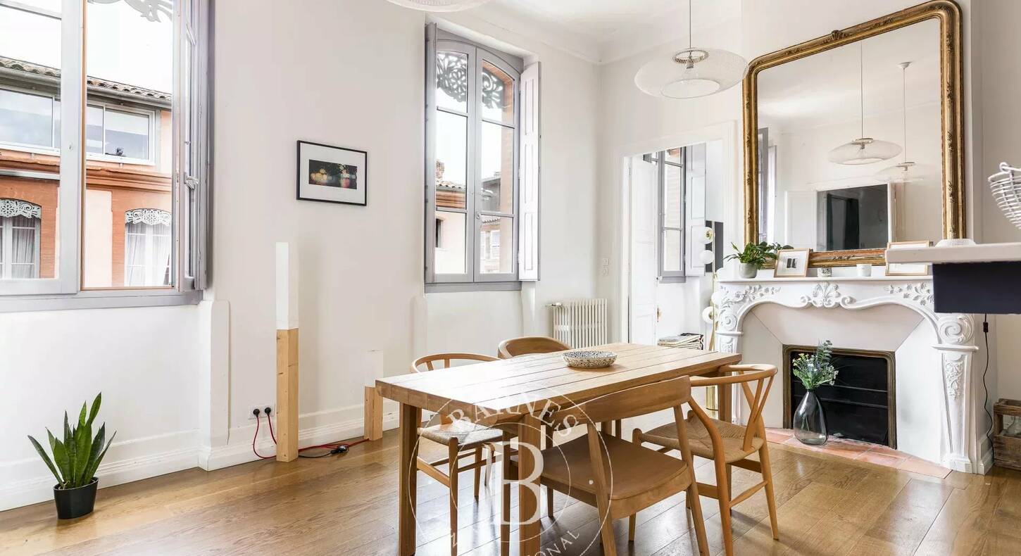 Show - BARNES Toulouse - Immobilier de luxe, appartements et maisons de prestige à Toulouse