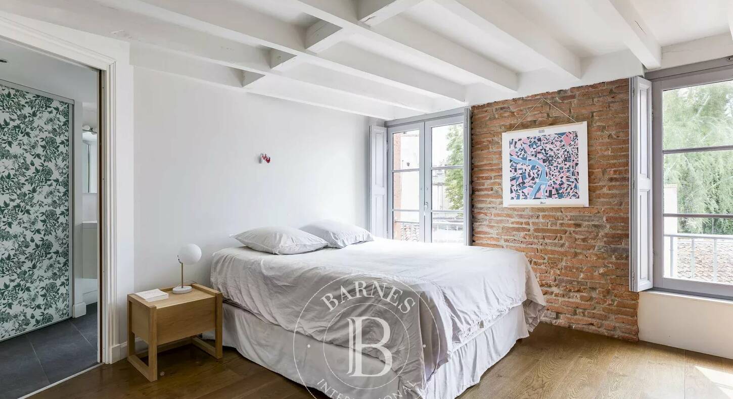 Show - BARNES Toulouse - Immobilier de luxe, appartements et maisons de prestige à Toulouse