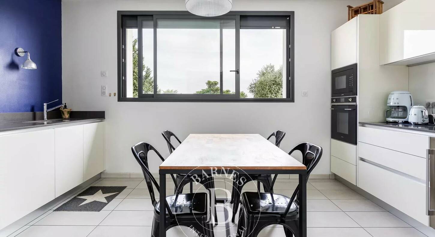 Show - BARNES Toulouse - Immobilier de luxe, appartements et maisons de prestige à Toulouse