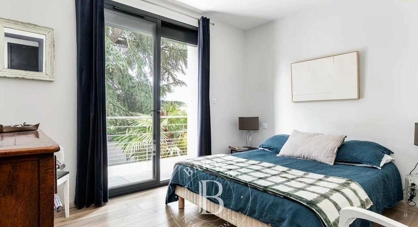 Show - BARNES Toulouse - Immobilier de luxe, appartements et maisons de prestige à Toulouse