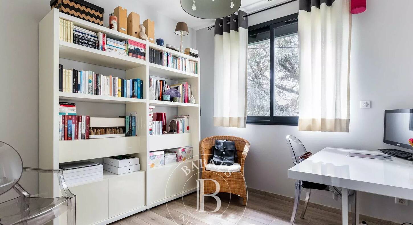 Show - BARNES Toulouse - Immobilier de luxe, appartements et maisons de prestige à Toulouse