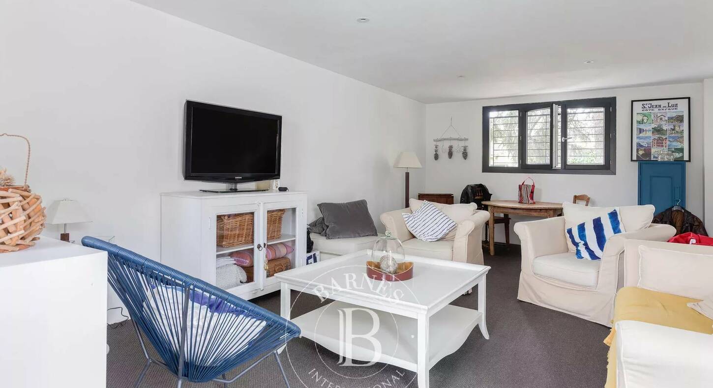 Show - BARNES Toulouse - Immobilier de luxe, appartements et maisons de prestige à Toulouse