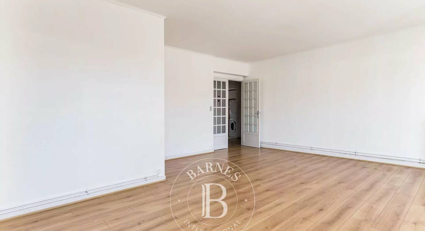Show - BARNES Agency, luxury real estate in Toulouse