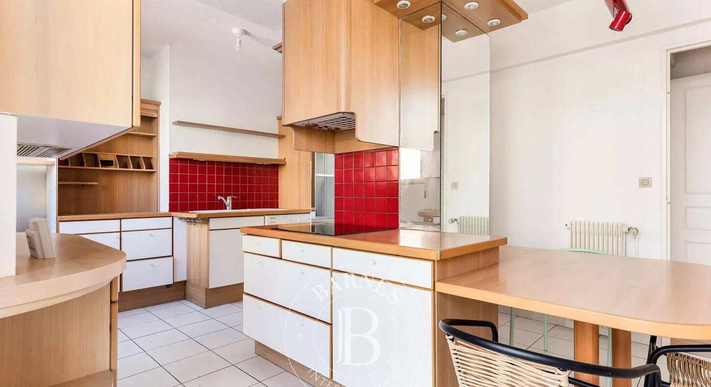 Show - BARNES Agency, luxury real estate in Toulouse